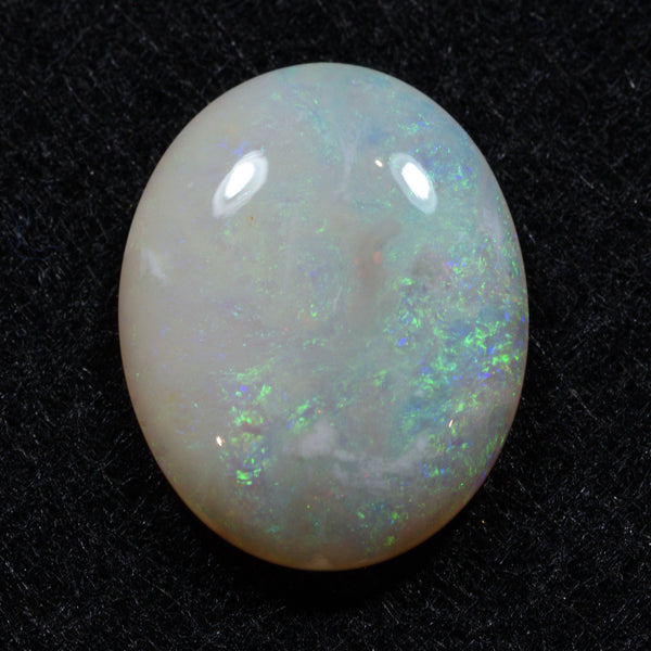 4.305ct White Opal (STG1403)