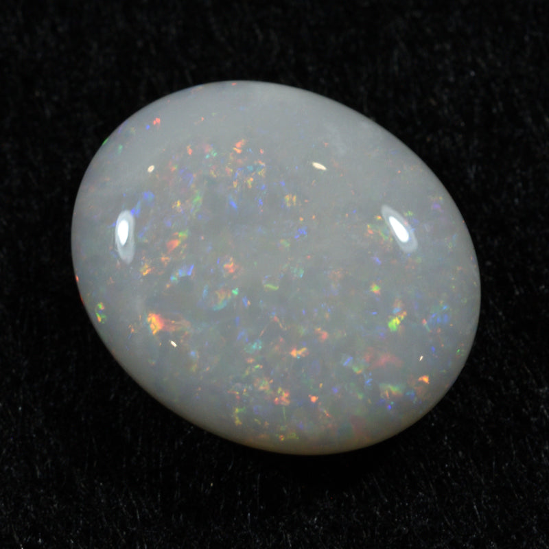 3.450ct White Double-sided Opal (STG1404)